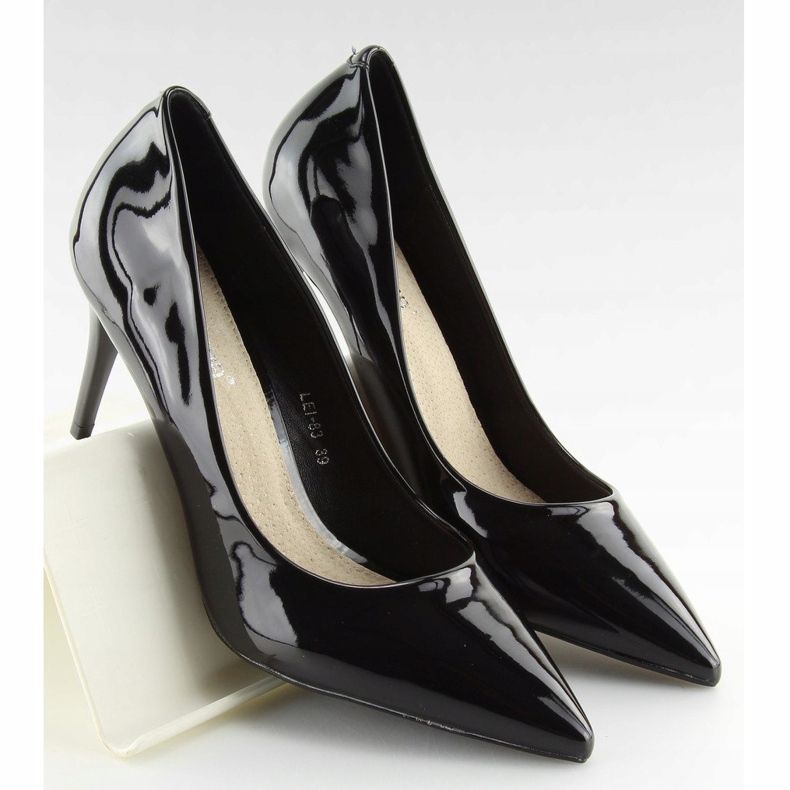 Czółenka damskie lakierowane czarne LEI-83 Black 1