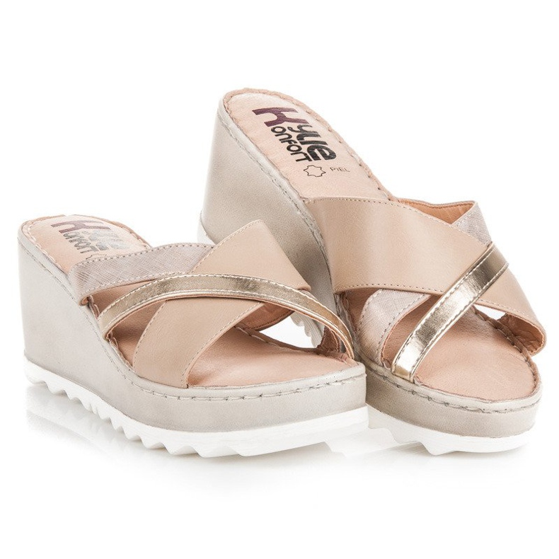 Kylie Klapki na koturnie brązowe 1