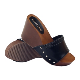 M.Daszyński Klapki na koturnie Daszyński z cyrkoniami czarne 3