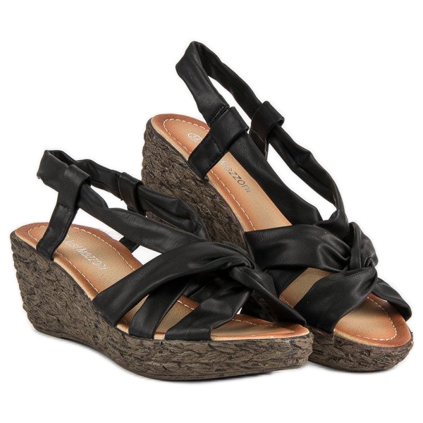 Wsuwane sandały na koturnie czarne 1