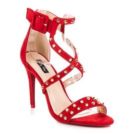 Czerwone sandały na szpilce 2