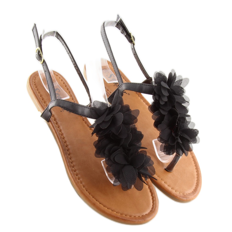 Sandałki z kwiatkami czarne CK36P black 2