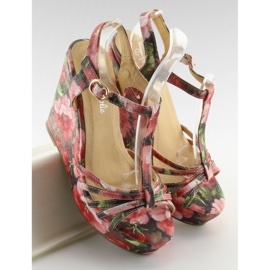 Sandałki na koturnie YX-17 red czerwone 1