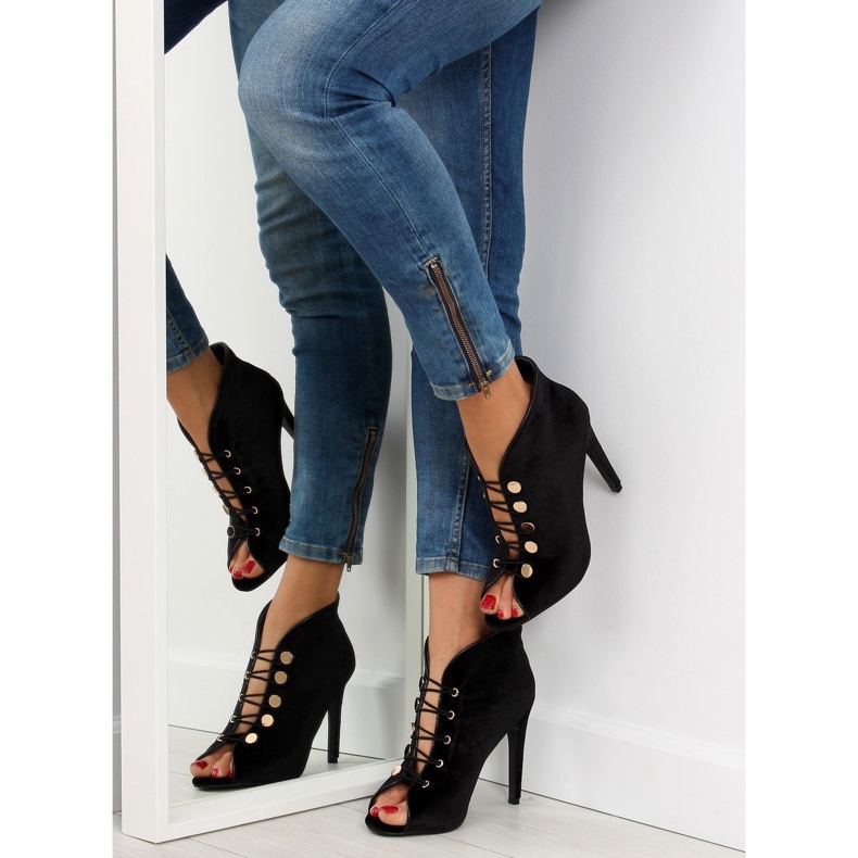 Aksamitne czółenka open toe 1129 Black czarne 1