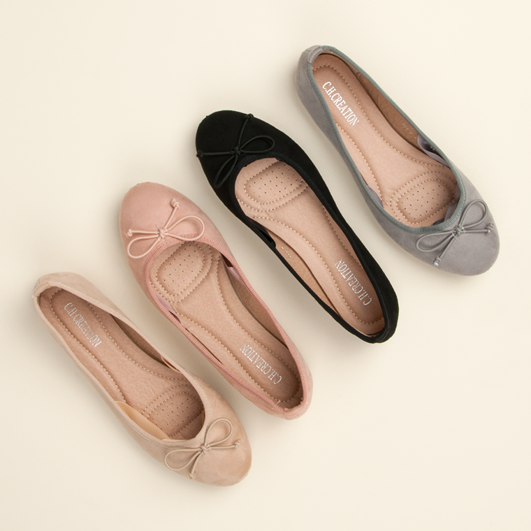 Ch. Creation Zamszowe baleriny czarne 1