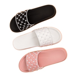 Stylowe klapki damskie czarne 1