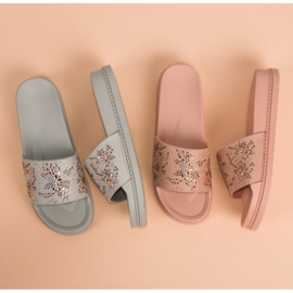 Klapki damskie różowe 1