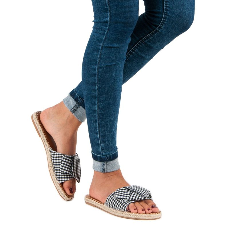 Seastar Czarne klapki w kratkę białe 2