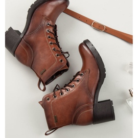 Brązowe sznurowane botki vinceza 1