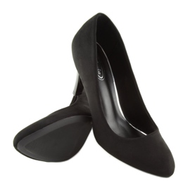 Czółenka z migdałowymi noskami czarne B-41 Black 1