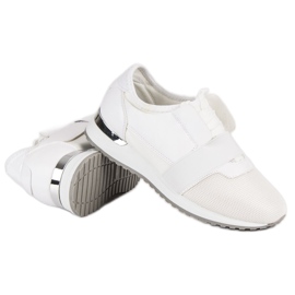 Wsuwane obuwie sportowe białe 5