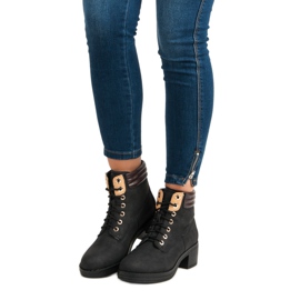 Botki workery na obcasie czarne 1