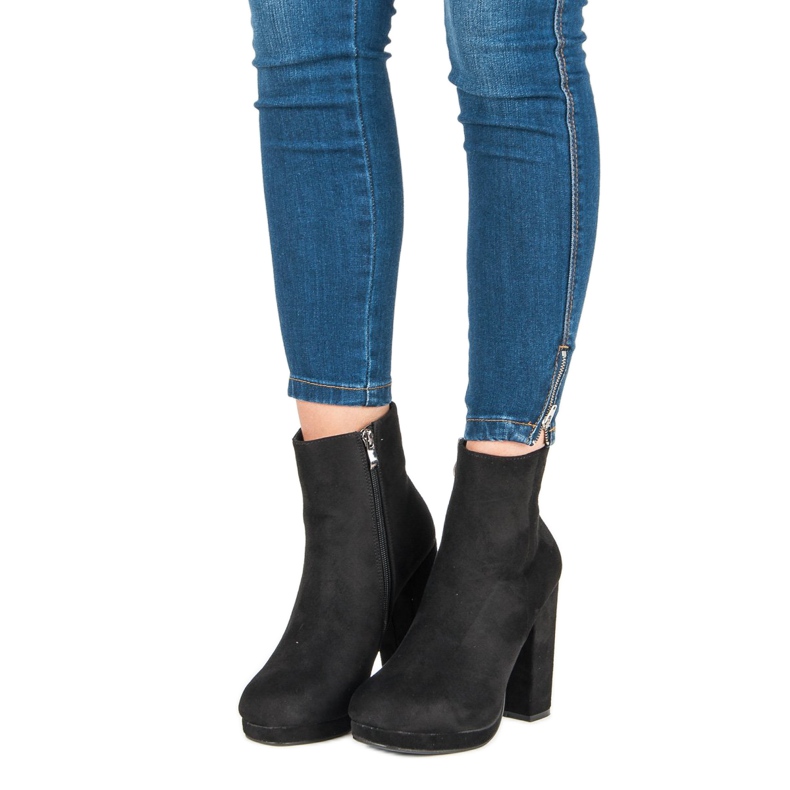 Small Swan Klasyczne botki na słupku czarne 2