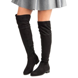 Czarne kozaki muszkietrki 1