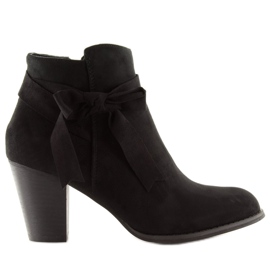 Botki na obcasie czarne 863-GA Black 1