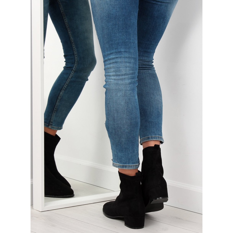 Botki na niskim obcasie czarne F184 Black 1