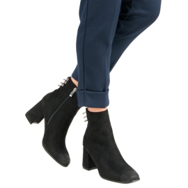 Stylowe Botki Na Słupku VINCEZA czarne 2