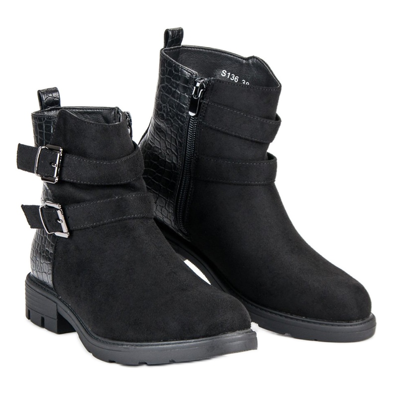 Kayla Czarne Workery 1