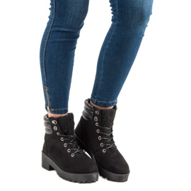 Zamszowe Traperki czarne 1