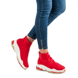 Modne buty sportowe czerwone 1