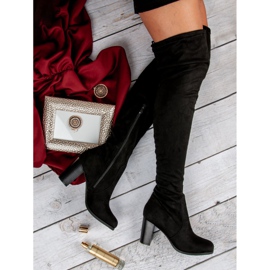 Seastar Czarne kozaki na słupku 1