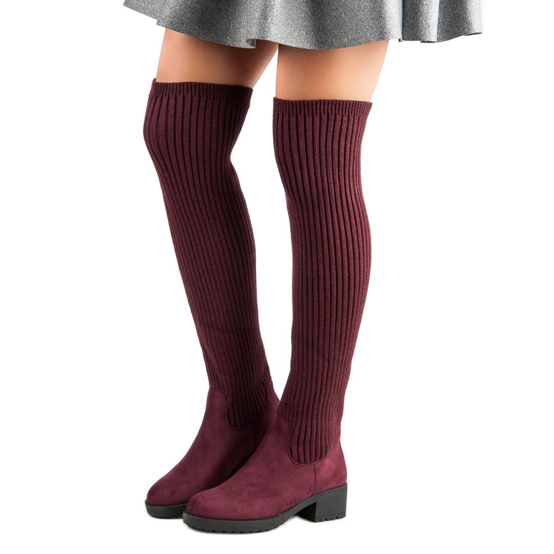 Ideal Shoes Dopasowane bordowe kozaki czerwone 2