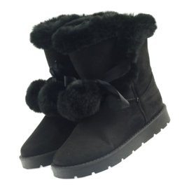 Czarne Emusy Mukluki z pomponem 3