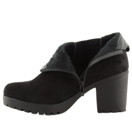 Botki na szerokim obcasie czarne E5106 Black 2
