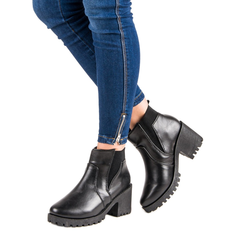 Czarne Sztyblety Na Słupku 2