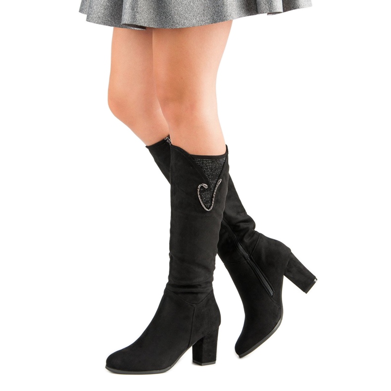 Zamszowe kozaki na obcasie czarne 2