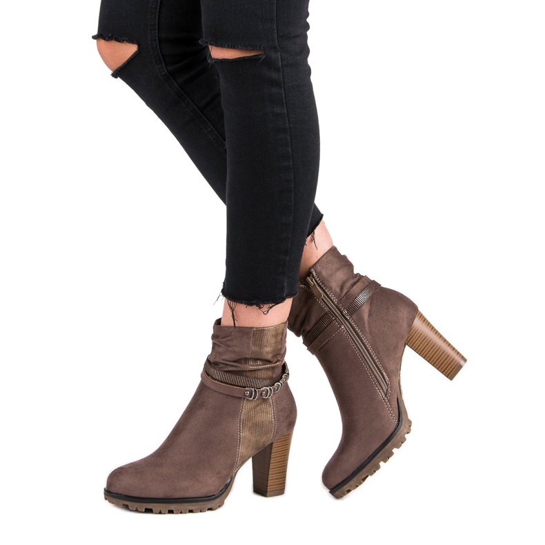 Super Mode Stylowe botki na słupku brązowe 2