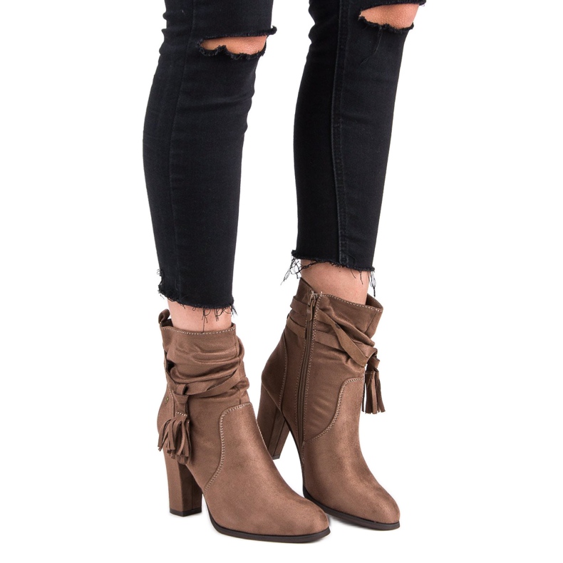 Super Mode Eleganckie botki na słupku brązowe 1