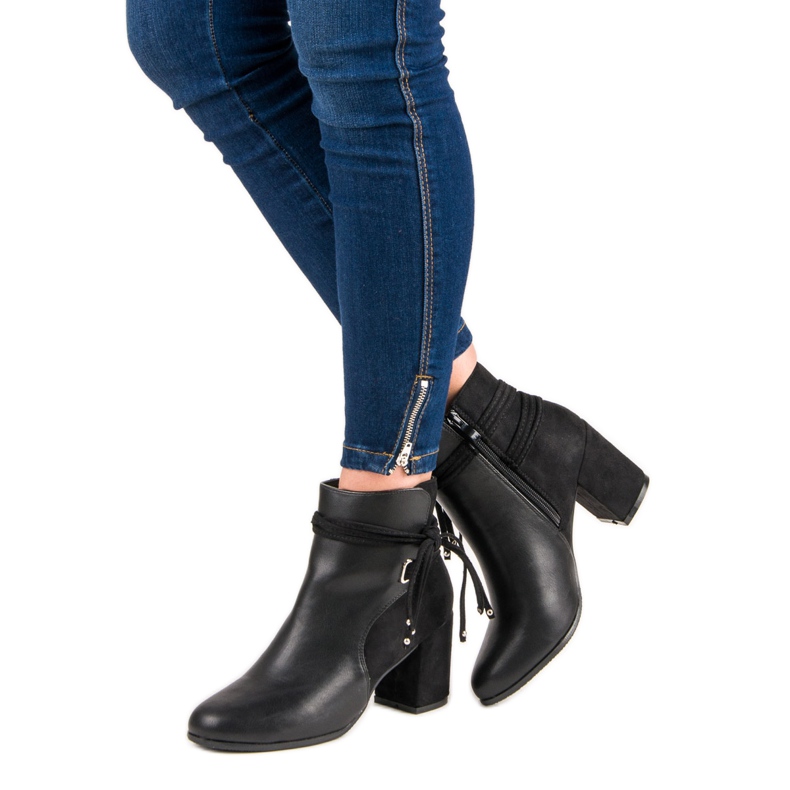 Nio Nio Czarne Botki Na Słupku 2