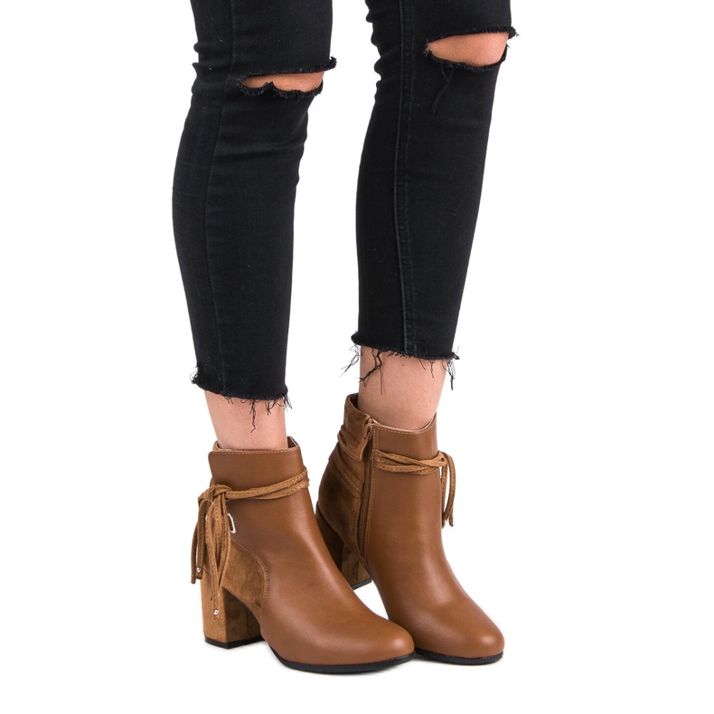 Nio Nio Camelowe Botki Na Słupku brązowe 1