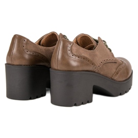 Ch. Creation Eleganckie beżowe półbuty beżowy 1