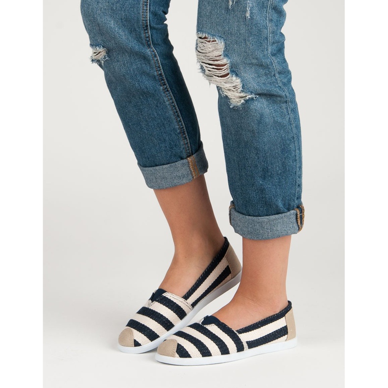 Comer Slipony W Paski białe brązowe wielokolorowe 2