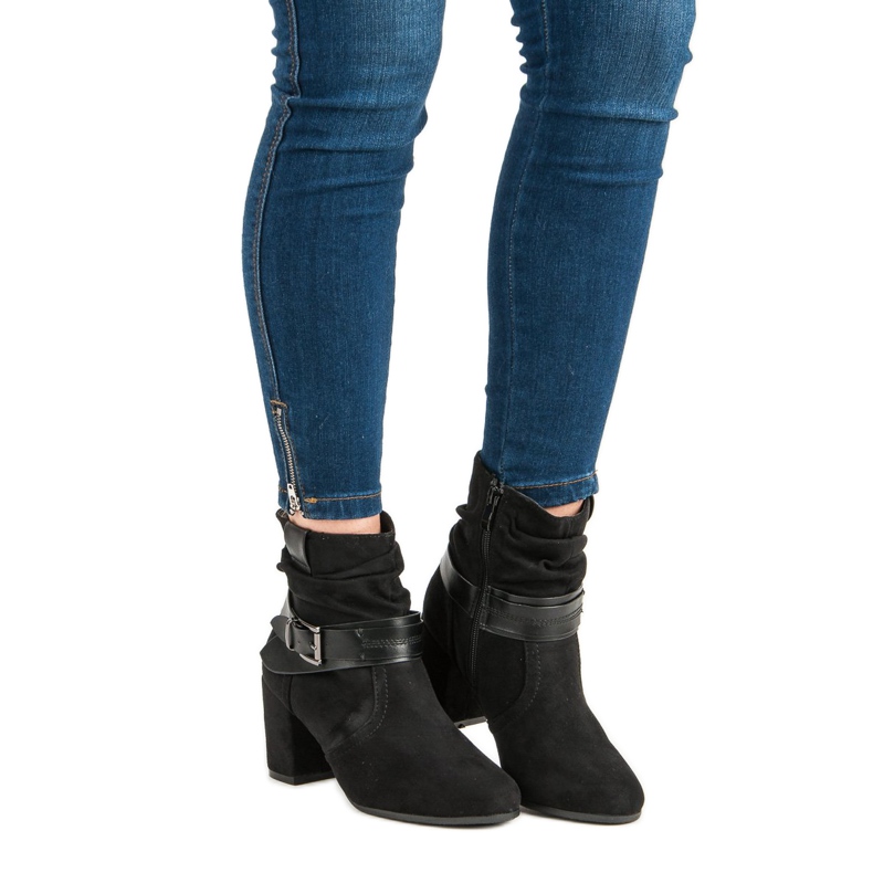 Nio Nio Czarne zamszowe botki 2