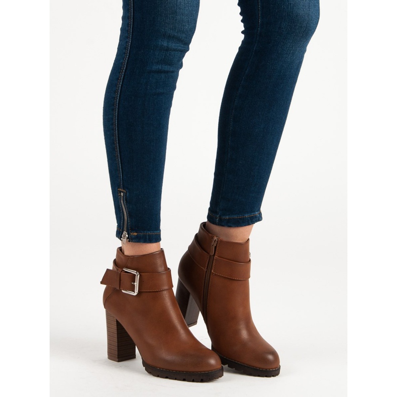 Super Mode Camelowe botki na słupku brązowe 1