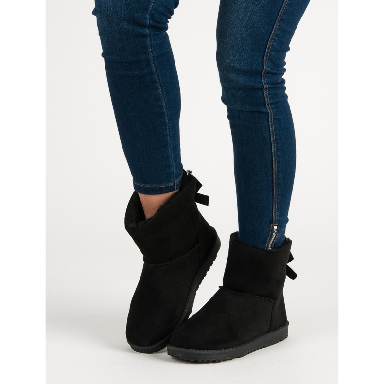 Queentina Czarne mukluki z kokardką 1