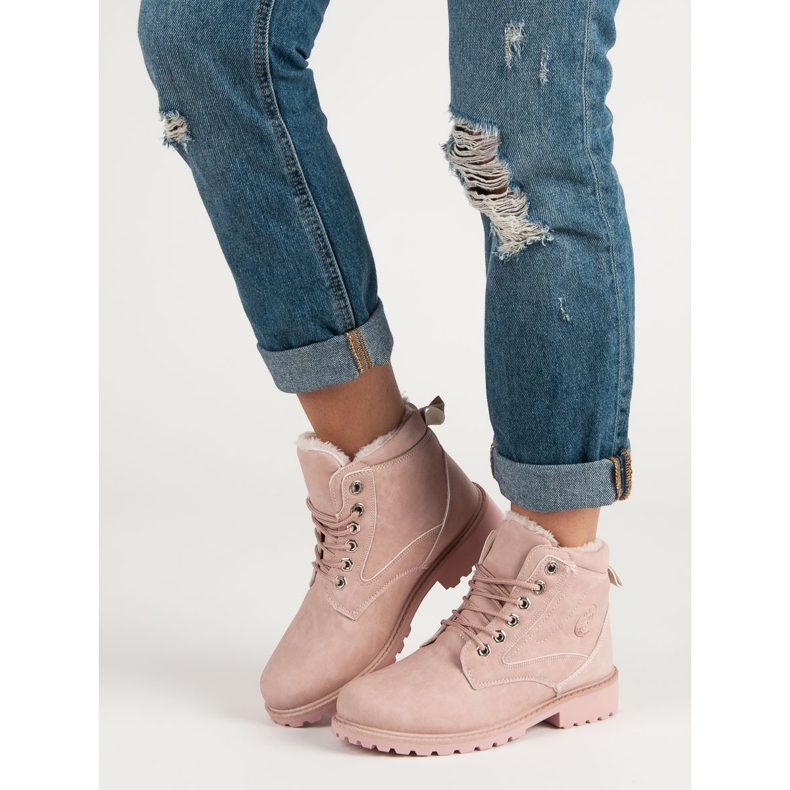 Klasyczne różowe trapery 2