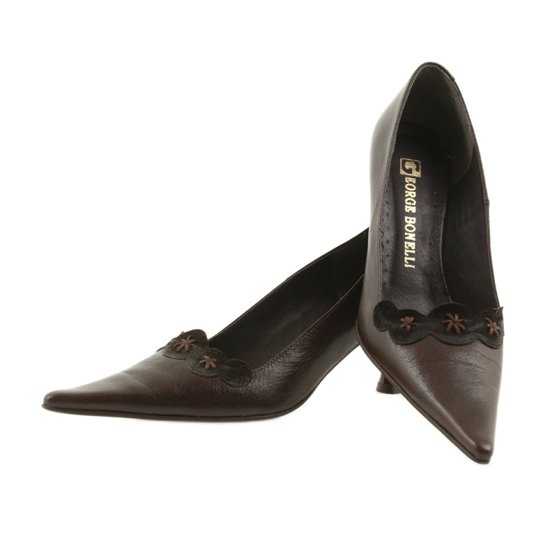 Czółenka skórzane brązowe 2