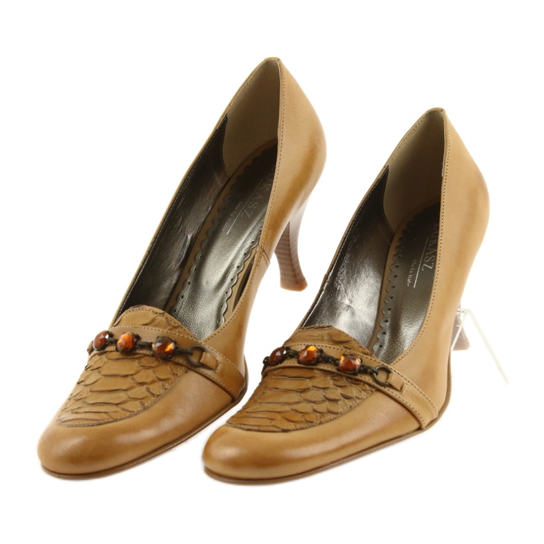 Czółenka skórzane brązowe 3