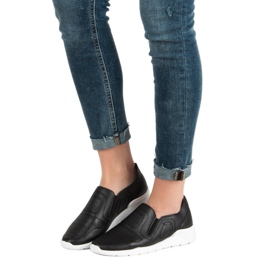 Queen Bee Lekkie Trampki Slip On czarne 1