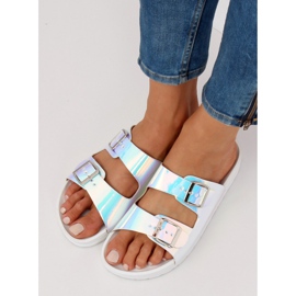 Klapki scholki benzynowe białe BG28P White 1