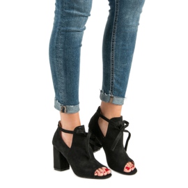 Vinceza Zabudowane Sandały Na Słupku czarne 1