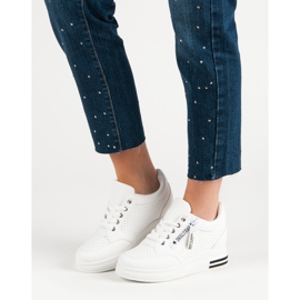 Modne Białe Sneakersy 2