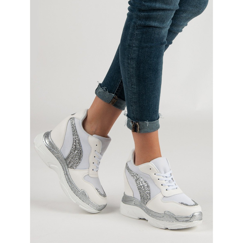 Białe Sneakersy Z Brokatem VICES 2