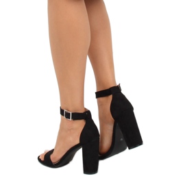 Sandałki na słupku czarne 369-18 Black 1