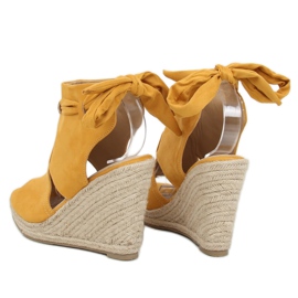 Espadryle na koturnie żółte LM-023 Yellow 1