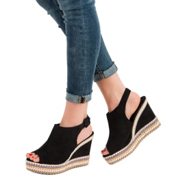 Nio Nio Zabudowane Sandały Na Koturnie czarne 1